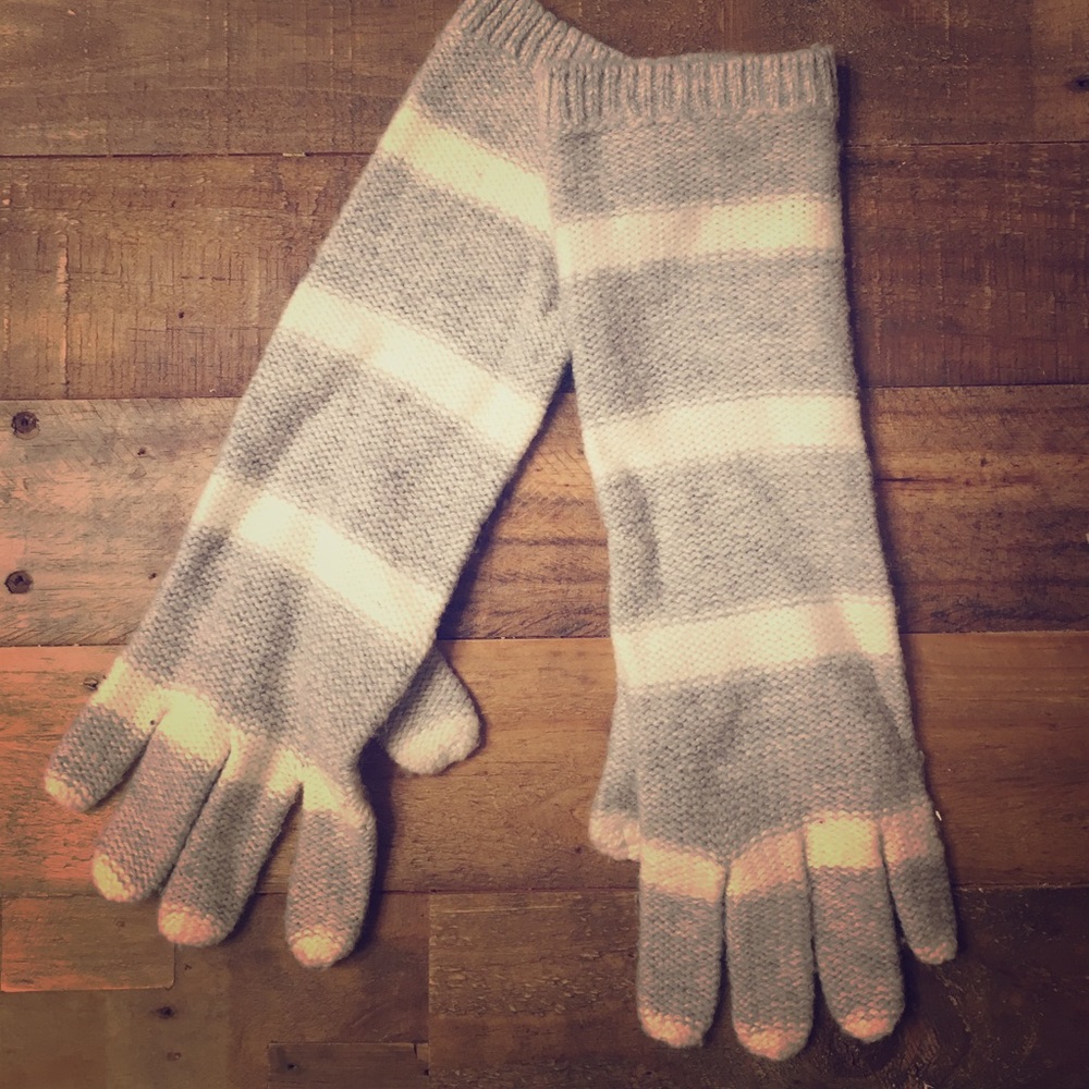 Wool and Cashmere GAP gloves